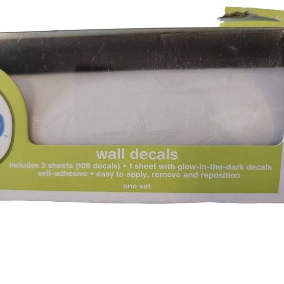 CIRCO Blast Off Collection Wall Decals Glow In The Dark NIP Rocket Planets Stars - Picture 4 of 7